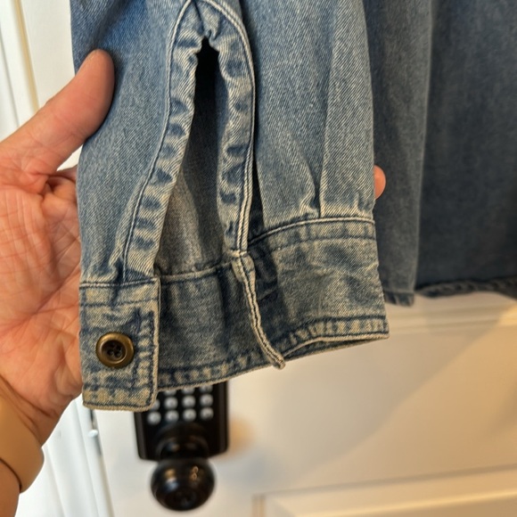 BOBBIE BROOKS Denim Button-Down Christmas ornament present poinsettia Jean shirt - Picture 5 of 15